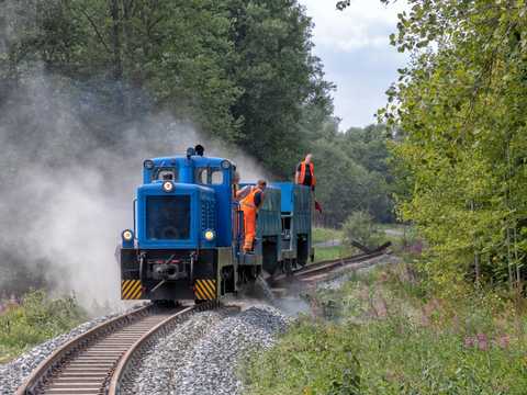 Beim Gleisbau am 22. Juli 2018 gab es die ersten Zugfahrten am km 23,26 seit 1972. | 22.07.2018 | Foto: Armin-Peter Heinze Beim Gleisbau am 22. Juli 2018 gab es die ersten Zugfahrten am km 23,26 seit 1972.