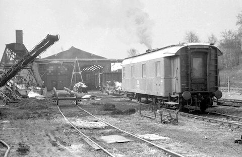 Im Winter 1985 muß ein Heizkesselwagen bei der Dampfversorgung im Bww Löbau aushelfen.